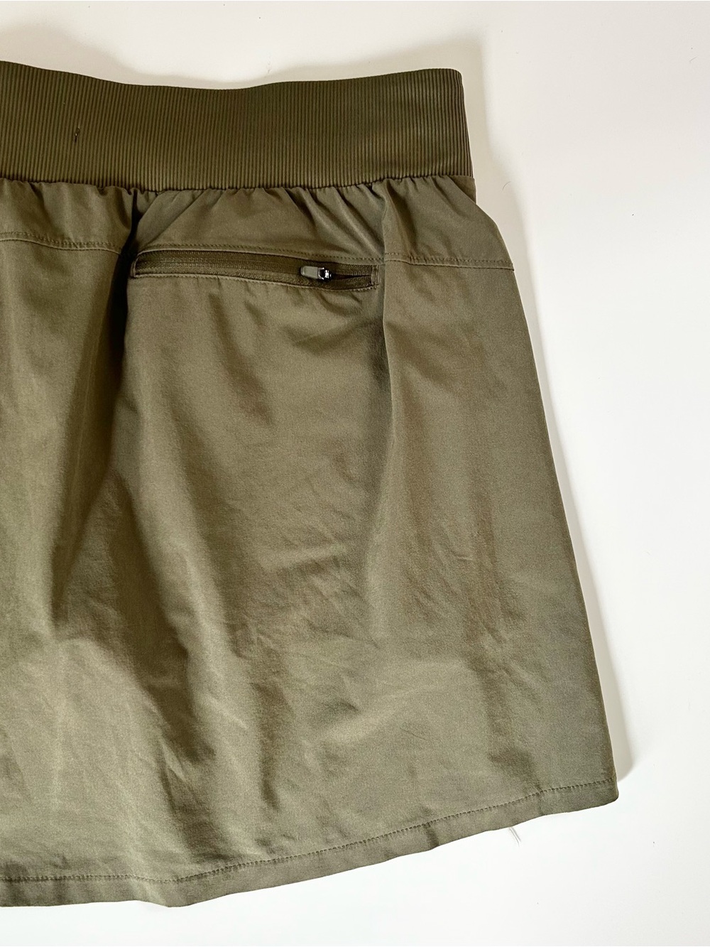 All In Motion Women’s Olive Green Activewear Skorts - Picture 7 of 9